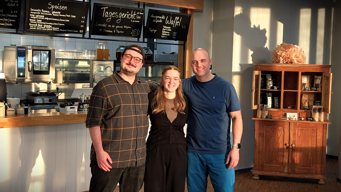 Ein Foto vom Team des Bistro Tjorven in der Klima Arena